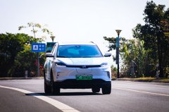 2019海南国际新能源汽车拉力赛琼海-陵水-三亚赛段开启